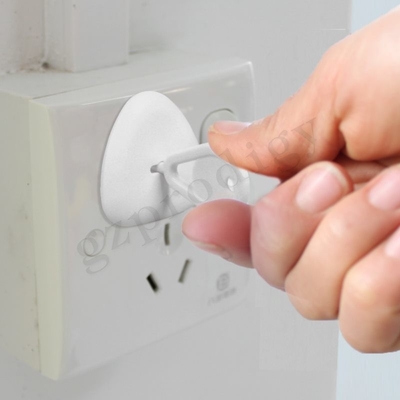 Tipo copertura del Regno Unito di tre ABS di Pin Durable del tappo di scarico di sicurezza del bambino per protezione elettrica