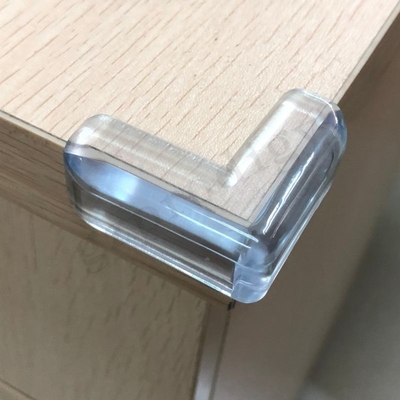 Protezioni angolari in plastica trasparente in PVC trasparente per installazione su tavolo