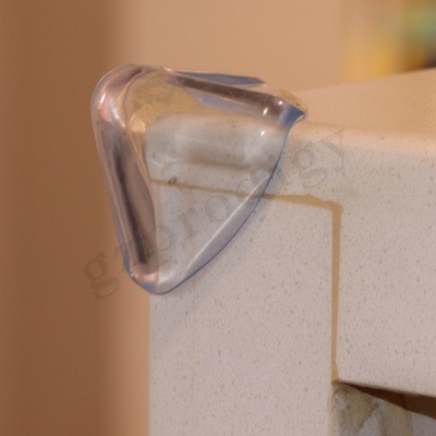 Protettori d'angolo del PVC della plastica antisdrucciolevole della radura, paraurti d'angolo multifunzionali di sicurezza