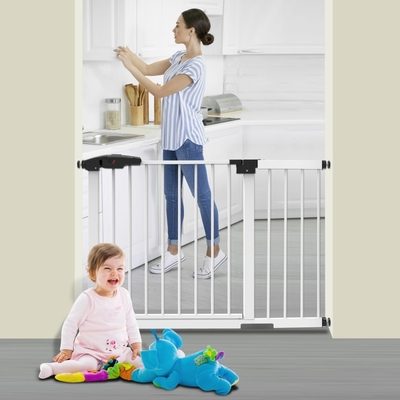 Portone triplo dell'animale domestico del bambino di protezione del bambino di sicurezza del portone del bambino del portone vicino automatico regolabile di sicurezza