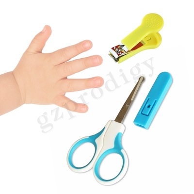 Kit per unghie per neonati Kit per manicure per neonati e confezione di forbici per unghie per neonati con spioncino di sicurezza per neonati