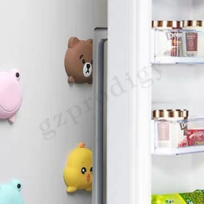 Fermaporta a parete adesivo morbido con cuneo per porta in plastica a forma di orso simpatico cartone animato