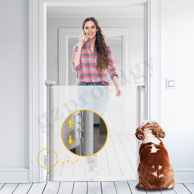Portone all'aperto dell'interno Mesh Gate For Stairs ritrattabile dell'animale domestico