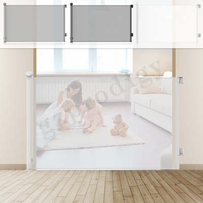 Portone ritrattabile del cane del portone pieghevole di sicurezza degli infanti della prova del bambino per la entrata Mesh Gate ritrattabile a 84 pollici